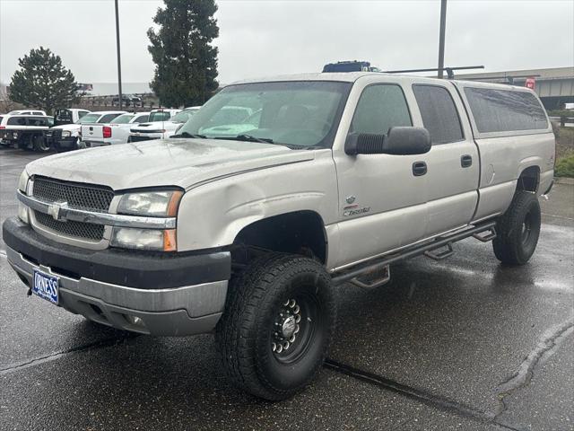 2004 Chevrolet Silverado 2500HD LS