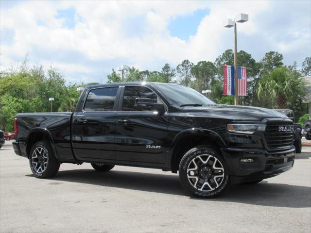 2025 RAM Ram 1500 RAM 1500 LARAMIE CREW CAB 4X4 64 BOX