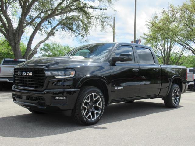 2025 RAM Ram 1500 RAM 1500 LARAMIE CREW CAB 4X4 64 BOX