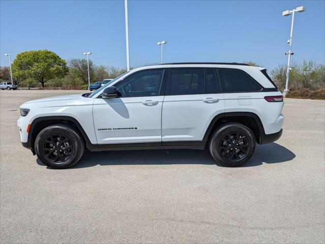 2024 Jeep Grand Cherokee Altitude 4x2