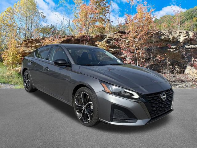 2024 Nissan Altima SR FWD