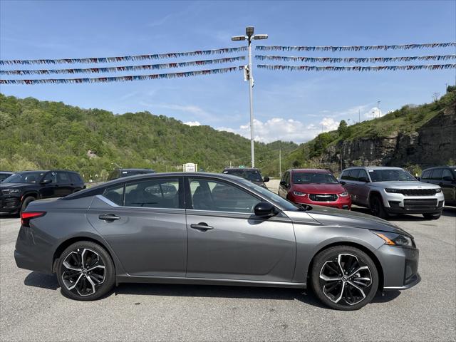 2024 Nissan Altima SR FWD