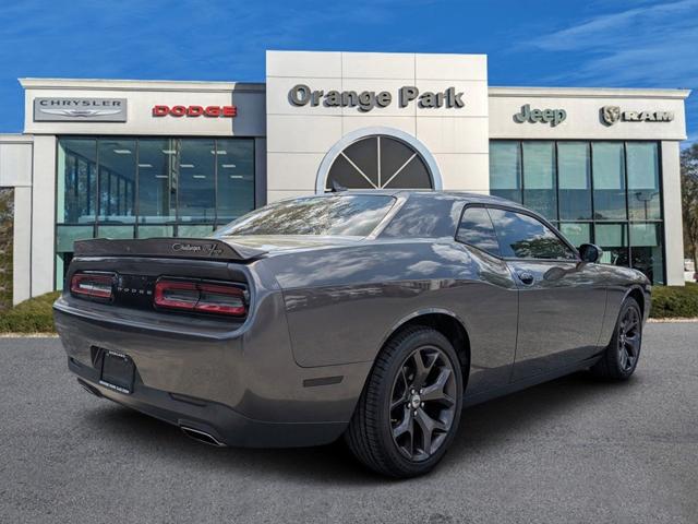 2018 Dodge Challenger SXT Plus