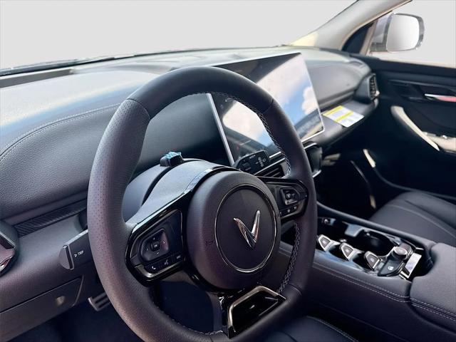 2025 INFINITI VF 8 Eco