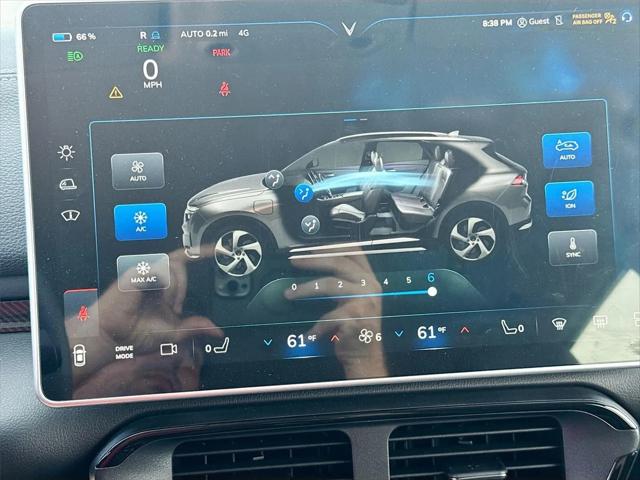 2025 INFINITI VF 8 Eco