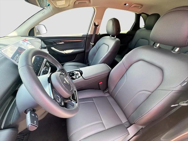 2025 INFINITI VF 8 Eco