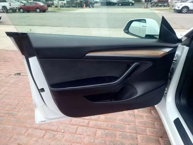 2022 Tesla Model 3 Long Range Dual Motor All-Wheel Drive