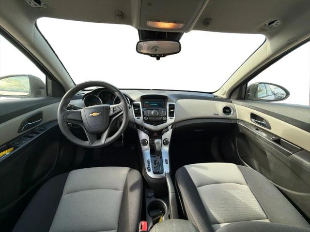 2015 Chevrolet Cruze LS Auto
