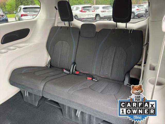2021 Chrysler Pacifica Touring