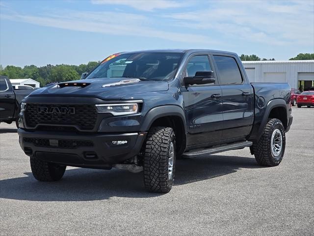 2025 RAM Ram 1500 RAM 1500 RHO CREW CAB 4X4 57 BOX
