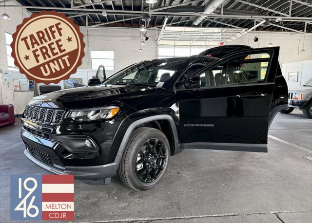 2025 Jeep Compass COMPASS LATITUDE 4X4