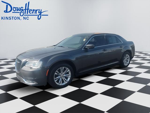 2020 Chrysler 300 Touring