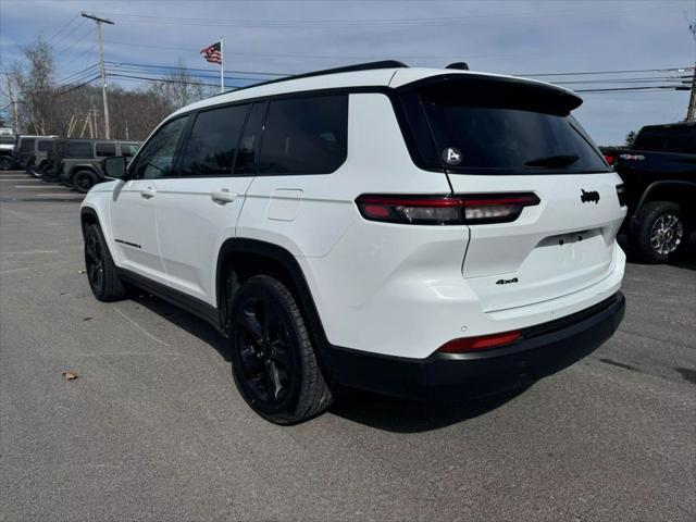 2023 Jeep Grand Cherokee L Altitude 4x4
