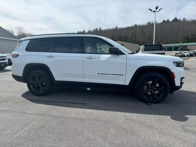 2023 Jeep Grand Cherokee L Altitude 4x4