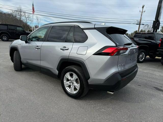 2021 Toyota RAV4 Hybrid XLE