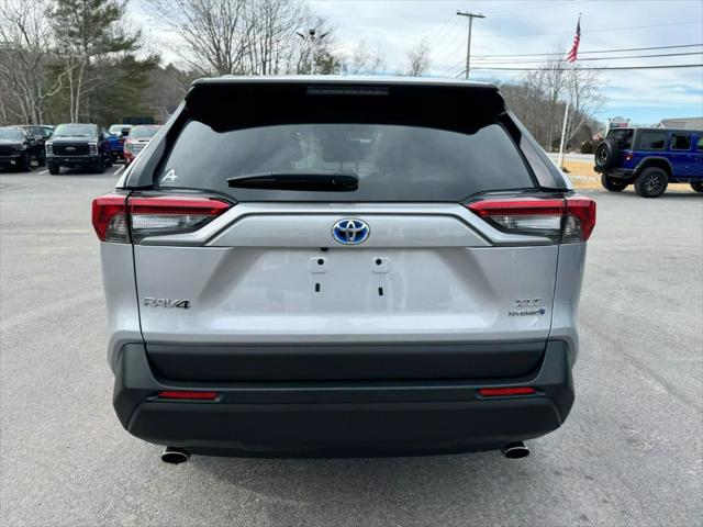 2021 Toyota RAV4 Hybrid XLE
