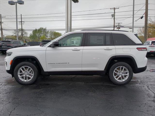 2025 Jeep Grand Cherokee GRAND CHEROKEE LAREDO X 4X4