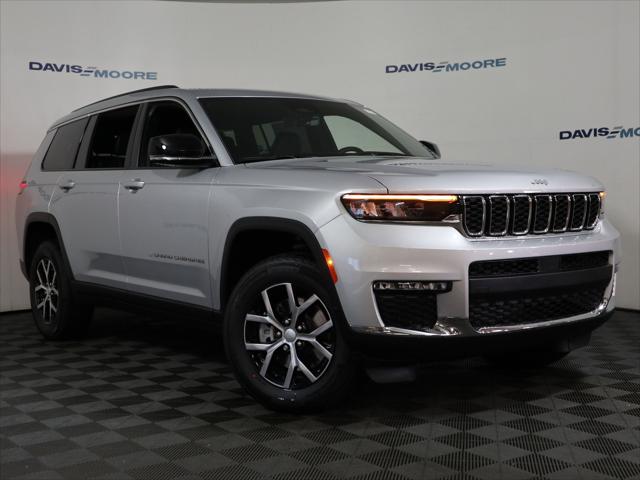 2025 Jeep Grand Cherokee GRAND CHEROKEE L LIMITED 4X4