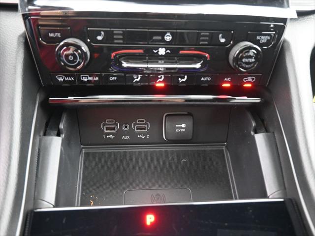 2025 Jeep Grand Cherokee GRAND CHEROKEE LAREDO X 4X2