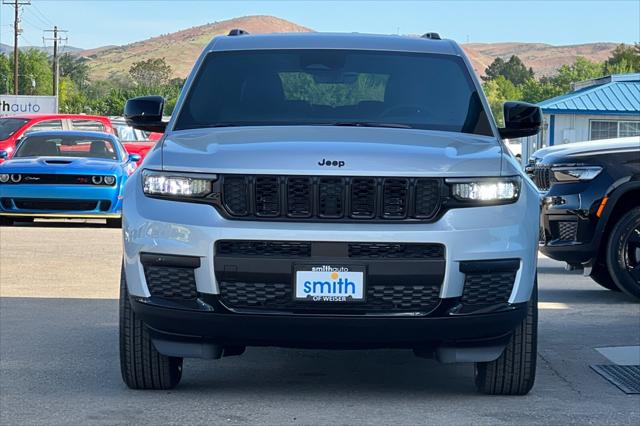 2025 Jeep Grand Cherokee GRAND CHEROKEE L ALTITUDE 4X4 2025 Jeep Grand Cherokee GRAND CHEROKEE L ALTITUDE 4X4