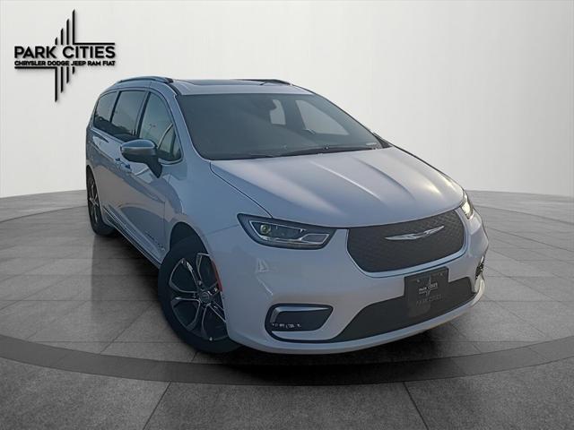 2025 Chrysler Pacifica PACIFICA PINNACLE