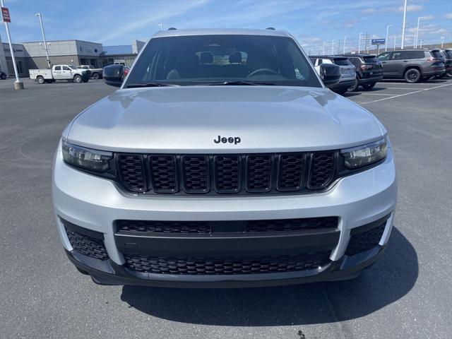 2025 Jeep Grand Cherokee GRAND CHEROKEE L ALTITUDE X 4X4