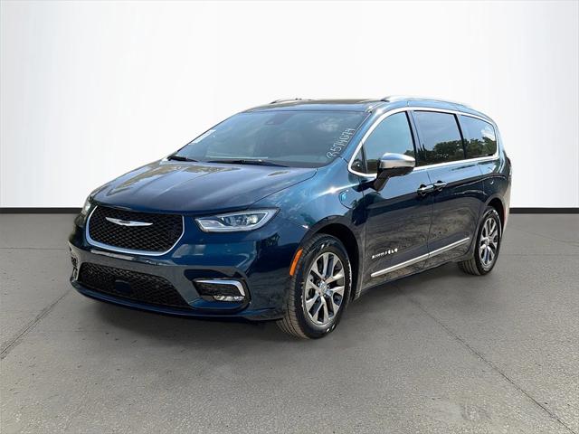 2025 Chrysler Pacifica Hybrid PACIFICA PLUG-IN HYBRID PINNACLE