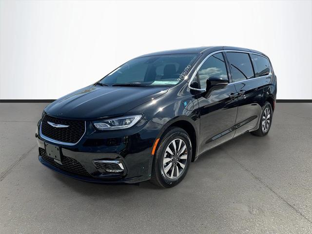 2025 Chrysler Pacifica Hybrid PACIFICA PLUG-IN HYBRID SELECT