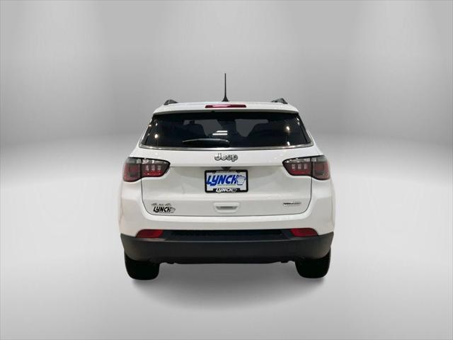 2025 Jeep Compass COMPASS LATITUDE 4X4