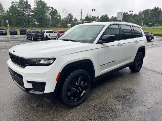 2025 Jeep Grand Cherokee GRAND CHEROKEE L ALTITUDE 4X4