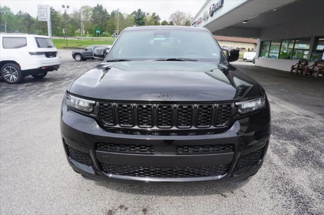 2025 Jeep Grand Cherokee GRAND CHEROKEE L ALTITUDE 4X4