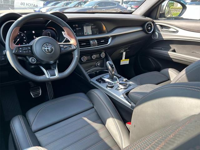 2025 Alfa Romeo Stelvio STELVIO INTENSA AWD 2025 Alfa Romeo Stelvio STELVIO INTENSA AWD