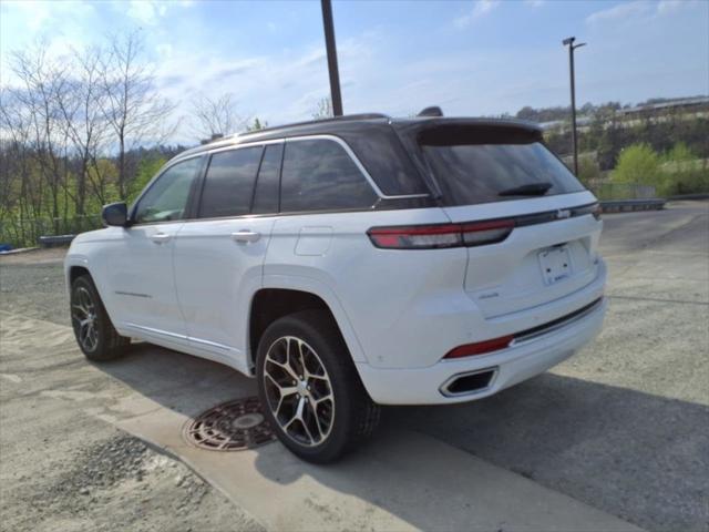 2025 Jeep Grand Cherokee GRAND CHEROKEE SUMMIT RESERVE 4X4