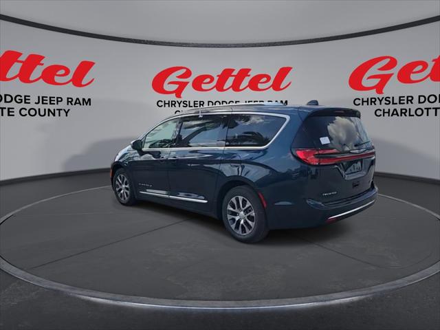 2025 Chrysler Pacifica Hybrid PACIFICA PLUG-IN HYBRID PINNACLE