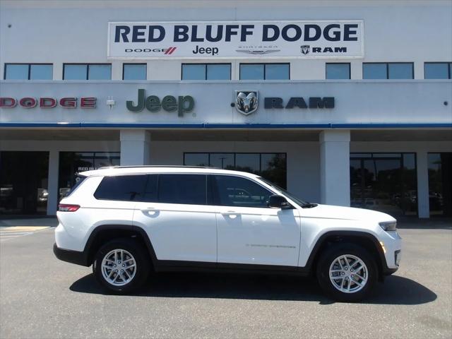 2025 Jeep Grand Cherokee GRAND CHEROKEE L LAREDO X 4X4