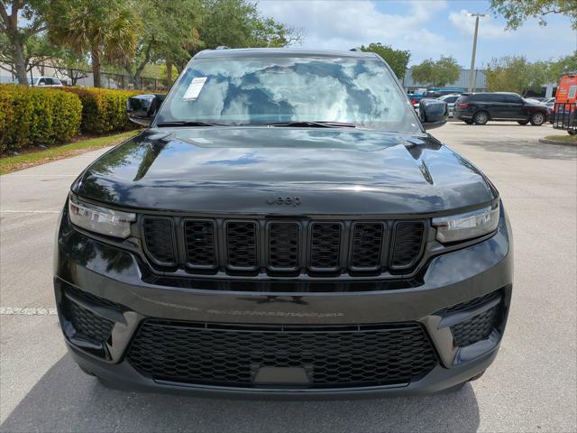 2025 Jeep Grand Cherokee GRAND CHEROKEE ALTITUDE 4X2