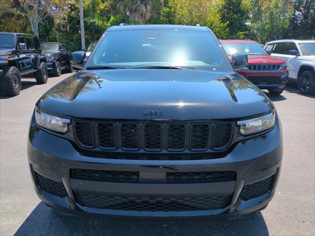 2025 Jeep Grand Cherokee GRAND CHEROKEE L ALTITUDE 4X4