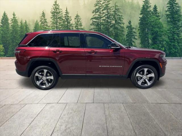 2025 Jeep Grand Cherokee GRAND CHEROKEE LIMITED 4X4