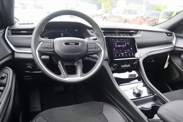 2025 Jeep Grand Cherokee GRAND CHEROKEE L ALTITUDE X 4X2