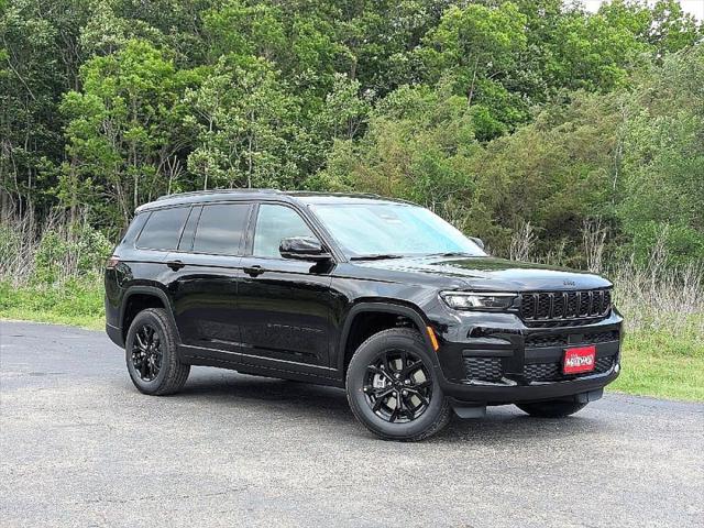 2025 Jeep Grand Cherokee GRAND CHEROKEE L ALTITUDE 4X4