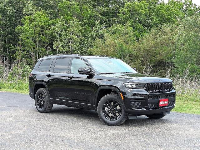2025 Jeep Grand Cherokee GRAND CHEROKEE L ALTITUDE 4X4