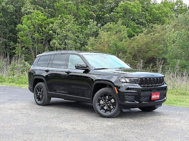 2025 Jeep Grand Cherokee GRAND CHEROKEE L ALTITUDE 4X4