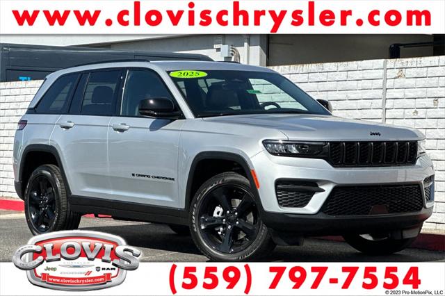 2025 Jeep Grand Cherokee GRAND CHEROKEE ALTITUDE X 4X4