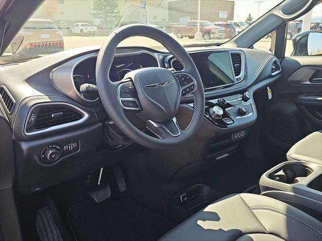 2025 Chrysler Pacifica Hybrid PACIFICA PLUG-IN HYBRID SELECT