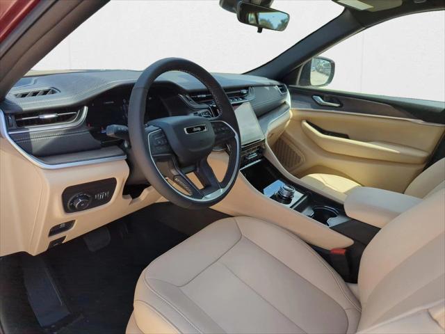 2025 Jeep Grand Cherokee GRAND CHEROKEE LIMITED 4X2