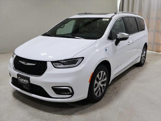 2025 Chrysler Pacifica Hybrid PACIFICA PLUG-IN HYBRID PINNACLE