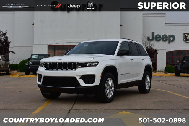 2025 Jeep Grand Cherokee GRAND CHEROKEE LAREDO X 4X4