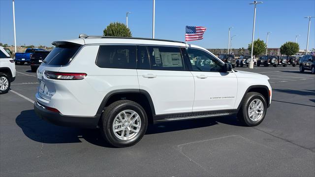 2025 Jeep Grand Cherokee GRAND CHEROKEE L LAREDO X 4X2
