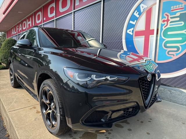 2025 Alfa Romeo Stelvio STELVIO INTENSA AWD 2025 Alfa Romeo Stelvio STELVIO INTENSA AWD