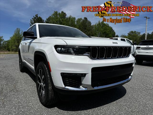 2025 Jeep Grand Cherokee GRAND CHEROKEE L LIMITED 4X4